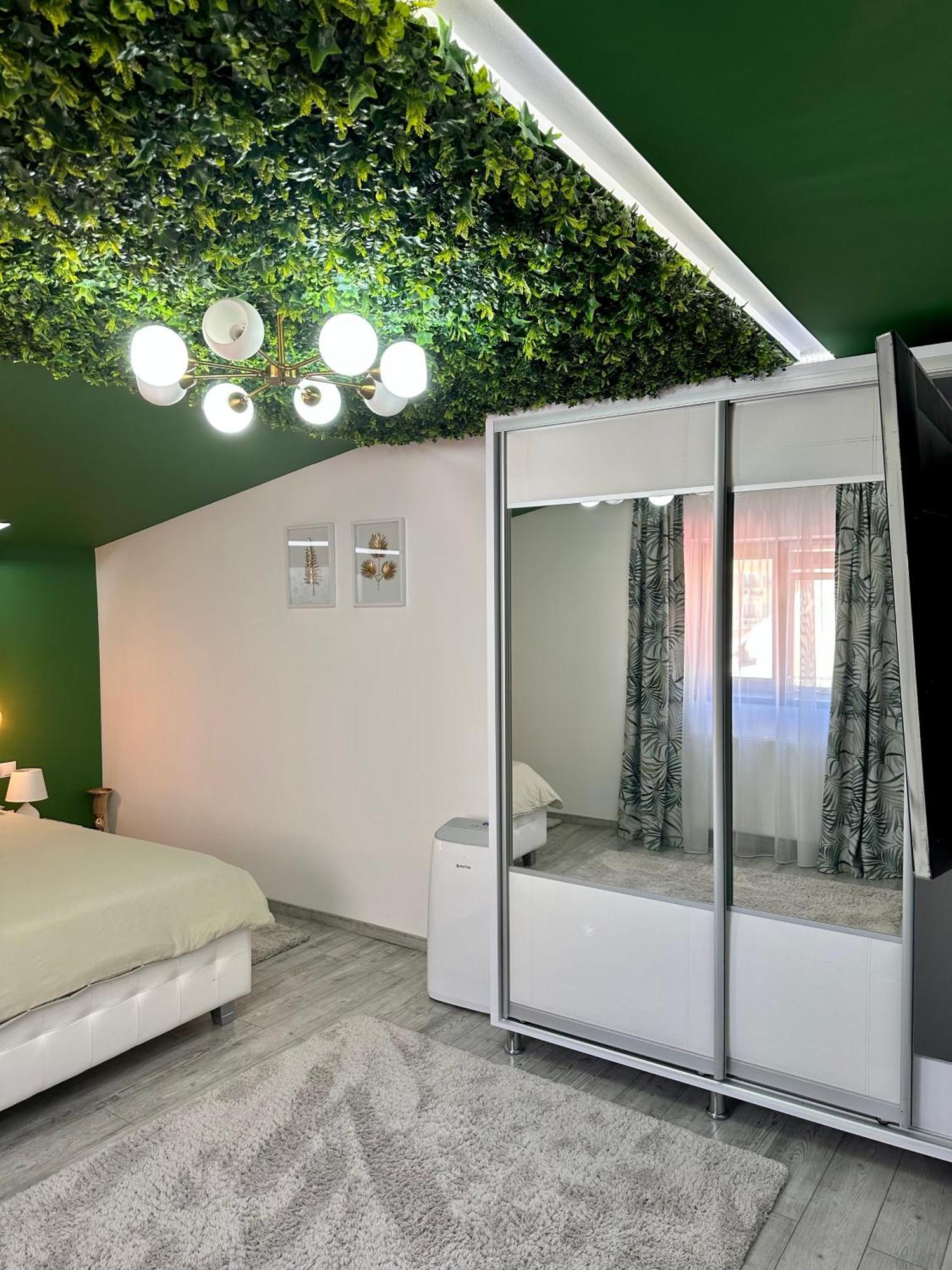 טורדה Deyinn Guest House Centrum מראה חיצוני תמונה