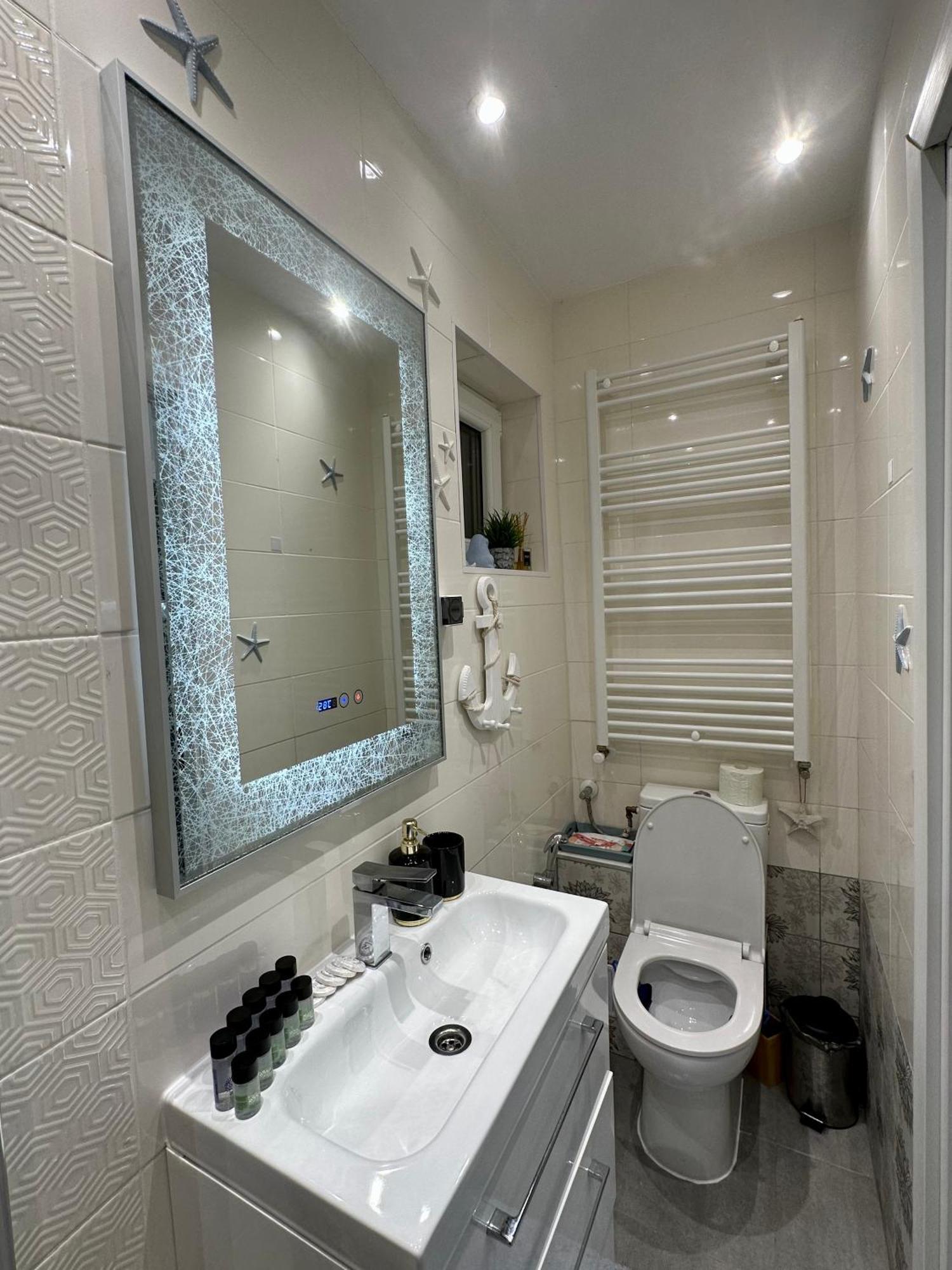 טורדה Deyinn Guest House Centrum מראה חיצוני תמונה