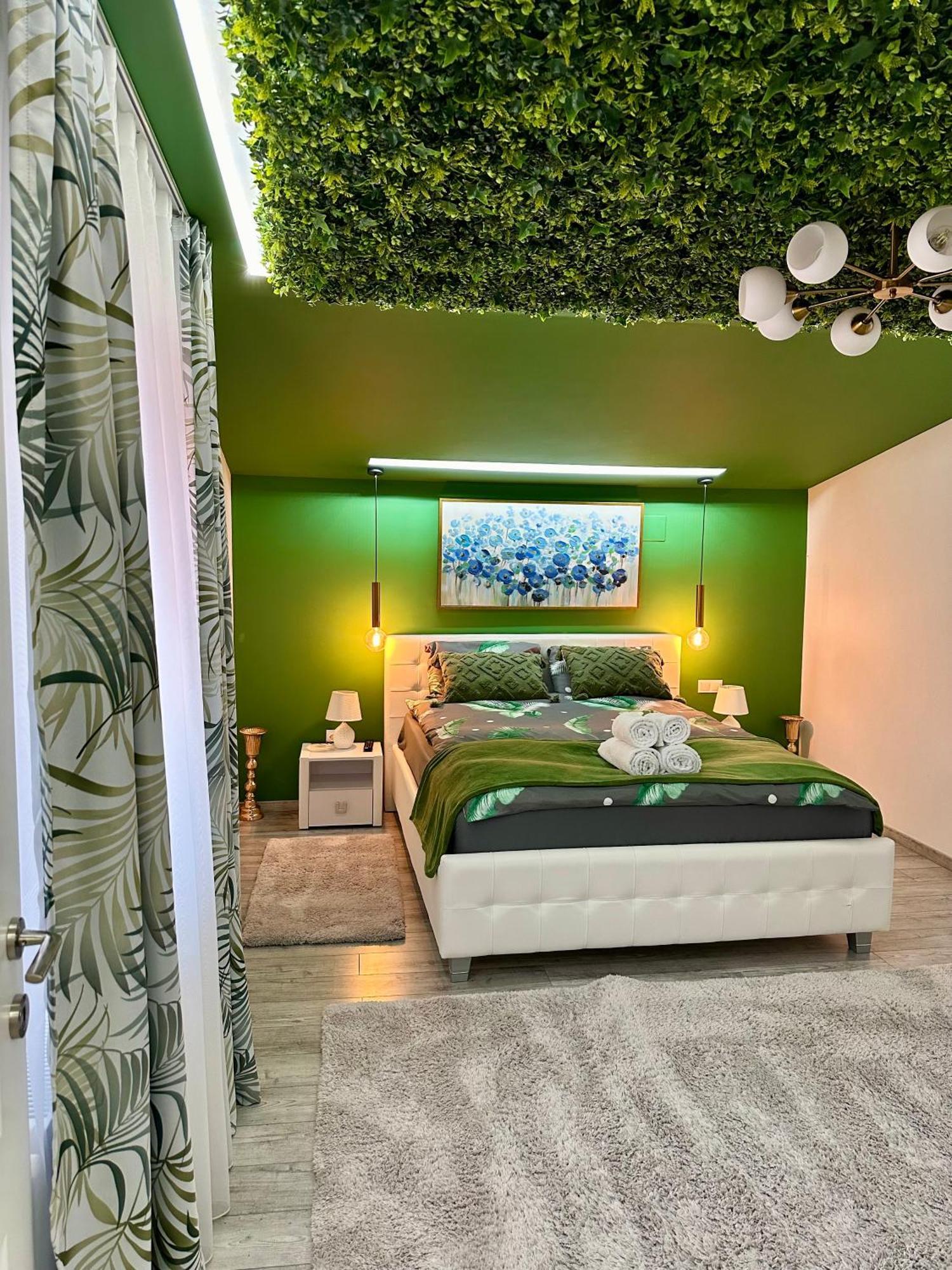 טורדה Deyinn Guest House Centrum מראה חיצוני תמונה